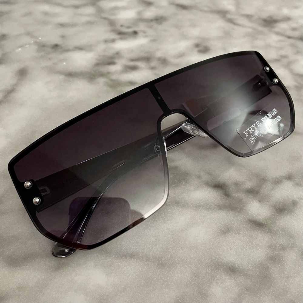 Frye and Co light ombré black and gray sunglasses brand new with tags NWT